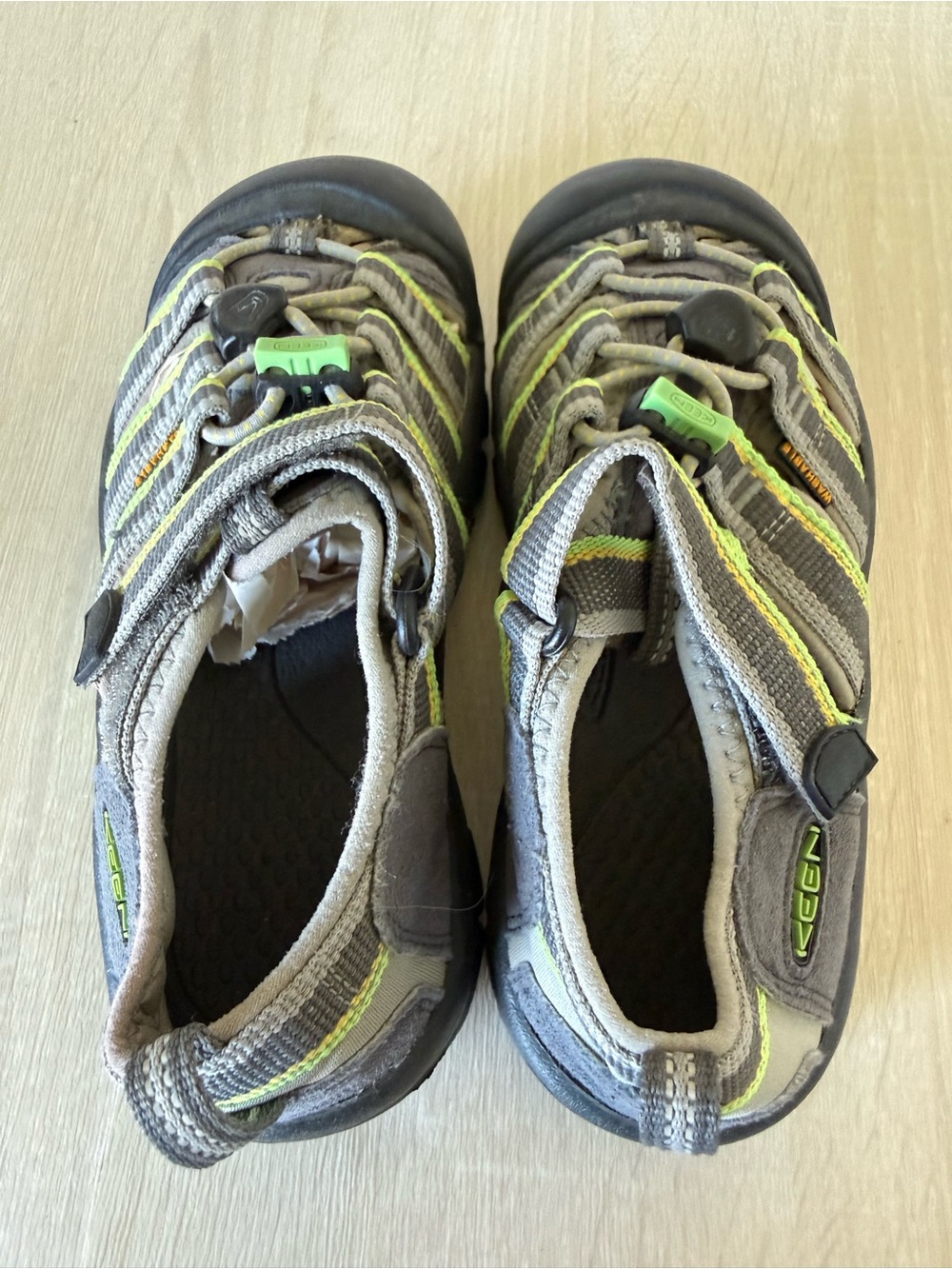 KEEN Newport H2 Kids Sandals Gray Lime Closed Toe Water Shoes Size 1 US - Picture 7 of 11
